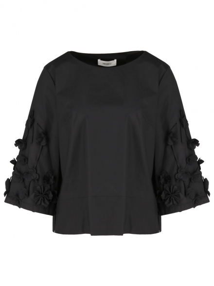 Meimeij – Meimeij - Bluse mit Blumenapplikation