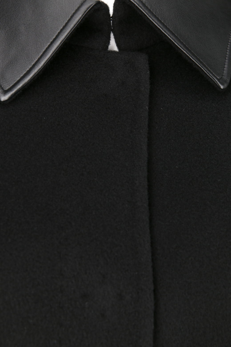 Marc Cain - Wollmantel mit Kunstleder-Details