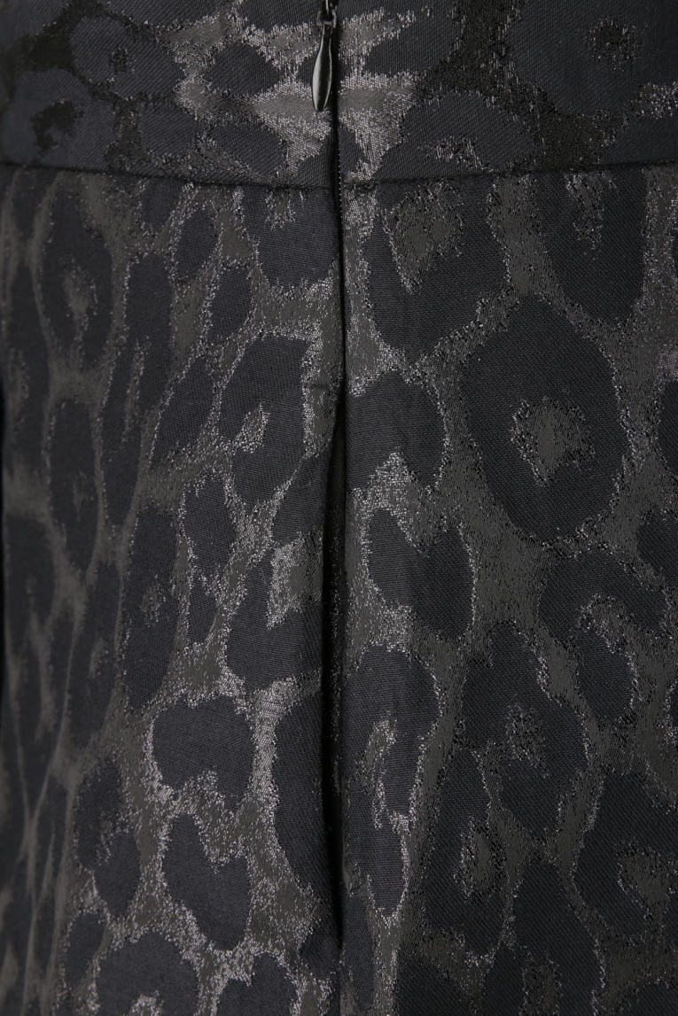 Sem Per Lei - Maxirock aus Leo-Jacquard