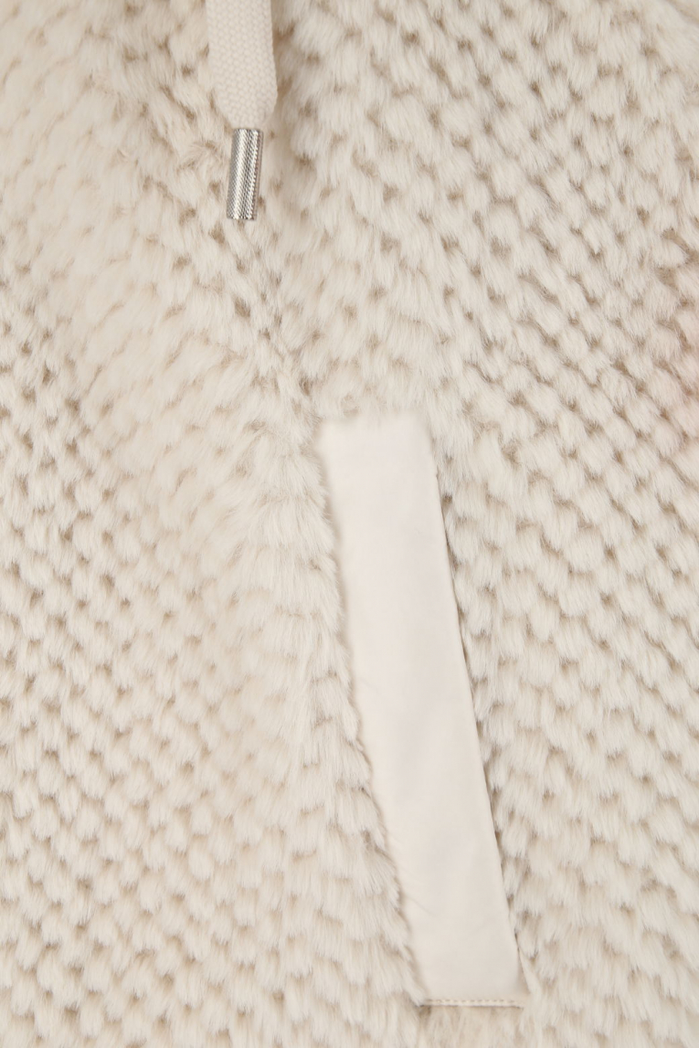Milestone - Webpelzjacke WEGA