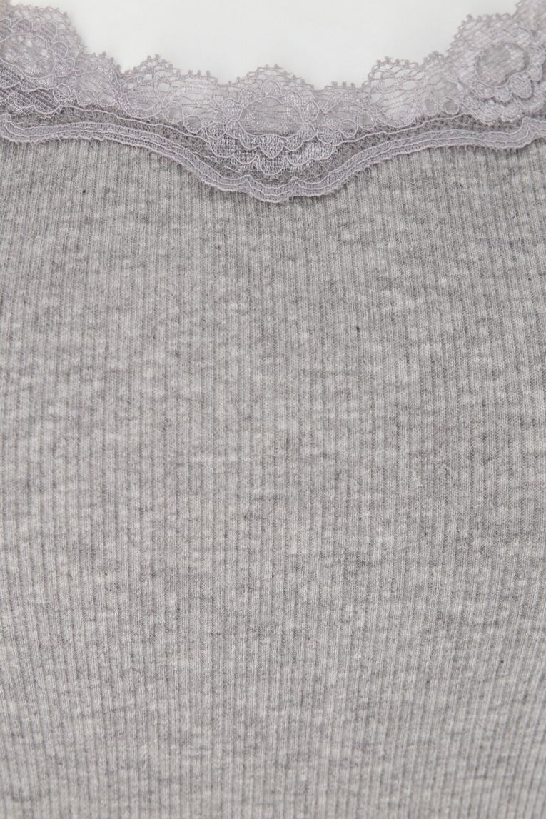 Hearts&amp;More - Top mit Spitze