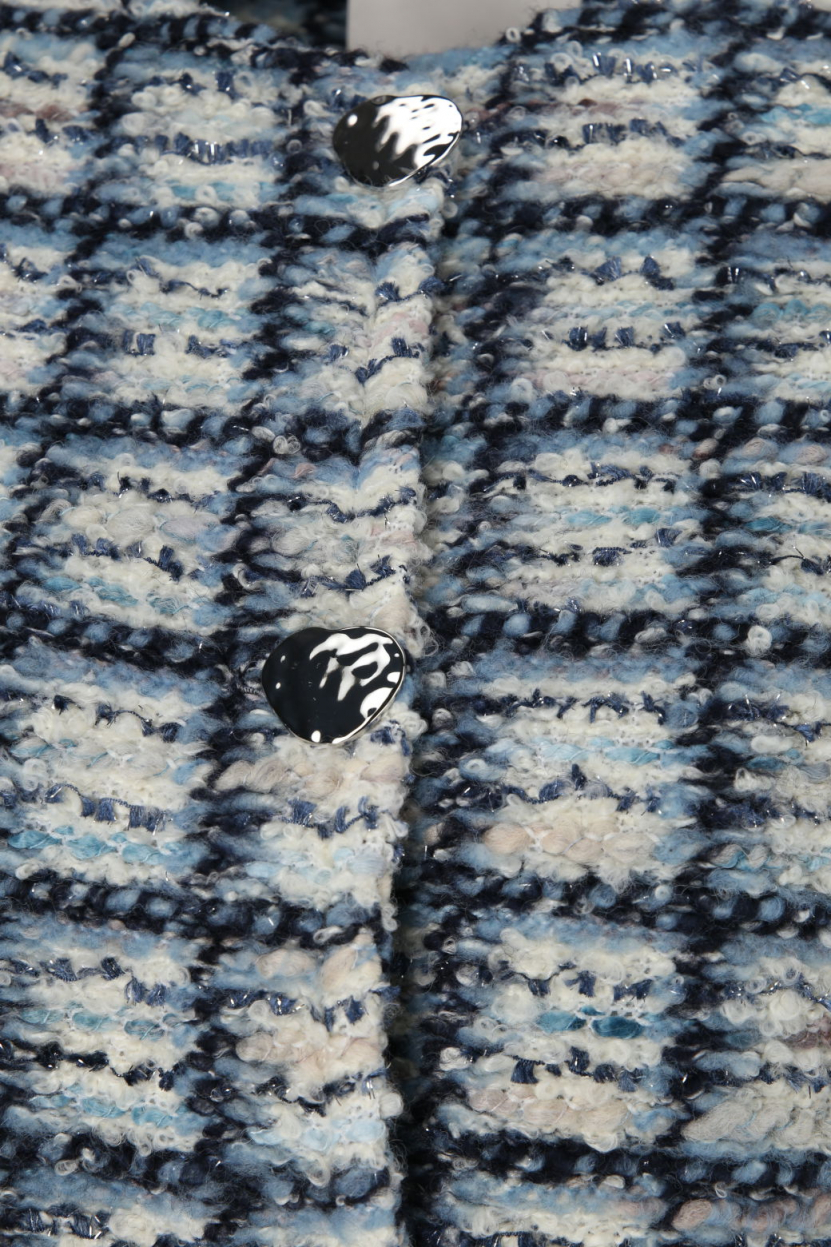 Rich &amp; Royal - Boucléjacke mit Schmuckknöpfen