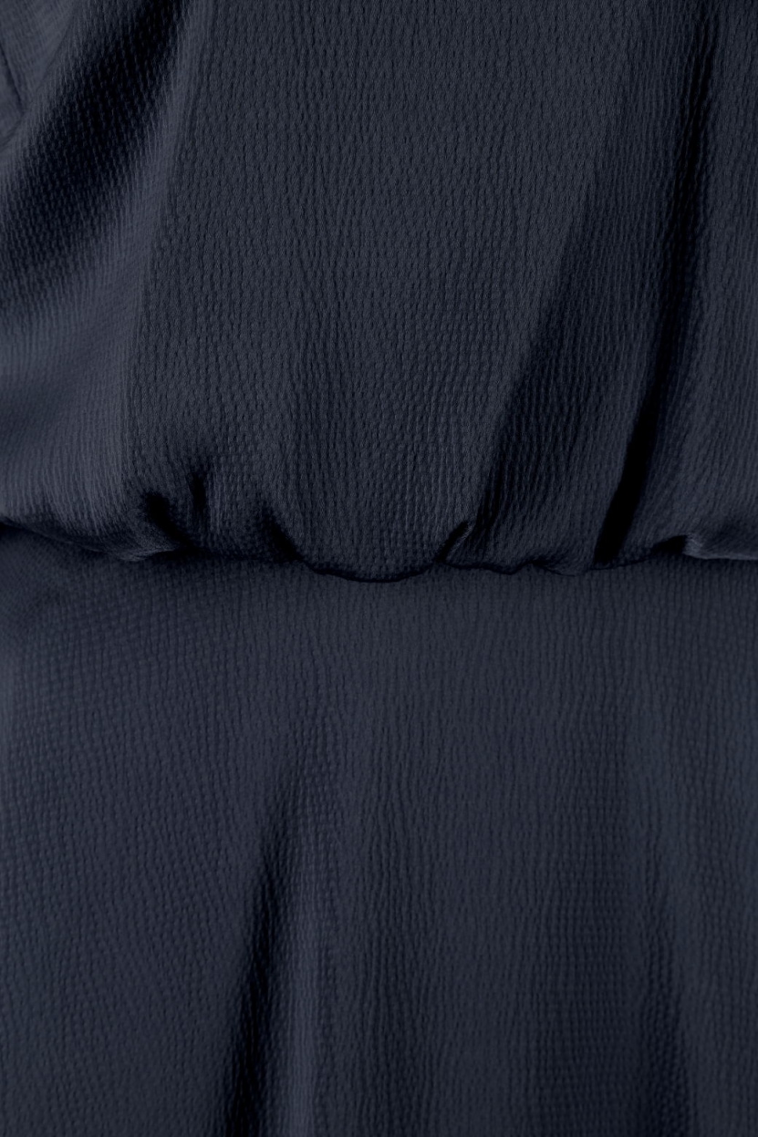 V by Vera Mont  - Midikleid aus Satin