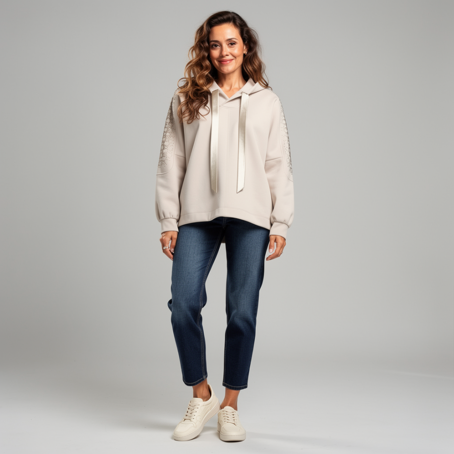 Marc Cain Sport - Oversize Sweatshirt mit Straßsteinen